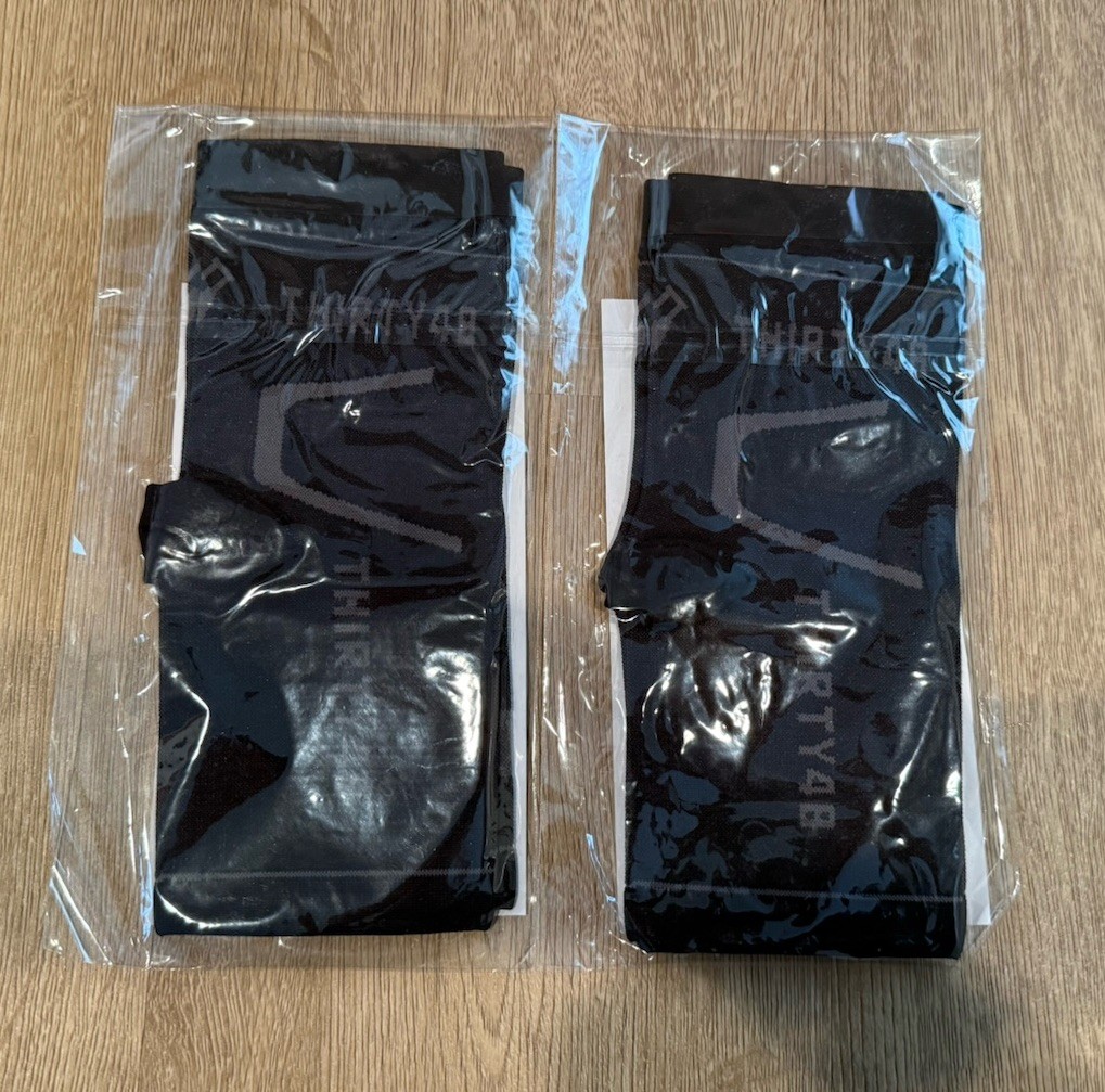 2 Pairs THIRTY48 – Ankle Compression Socks Black Unisex Medium Plantar Fasciitis