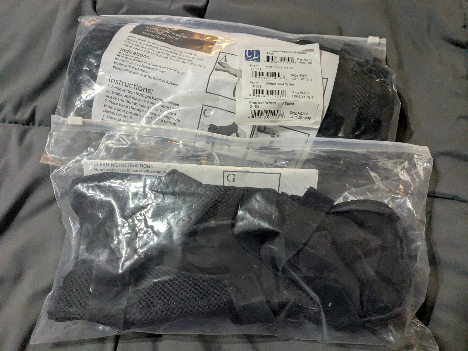 Comfortland Premium Wrist Hand Splint Brace 31-501 Universal Right Left Set Of 2