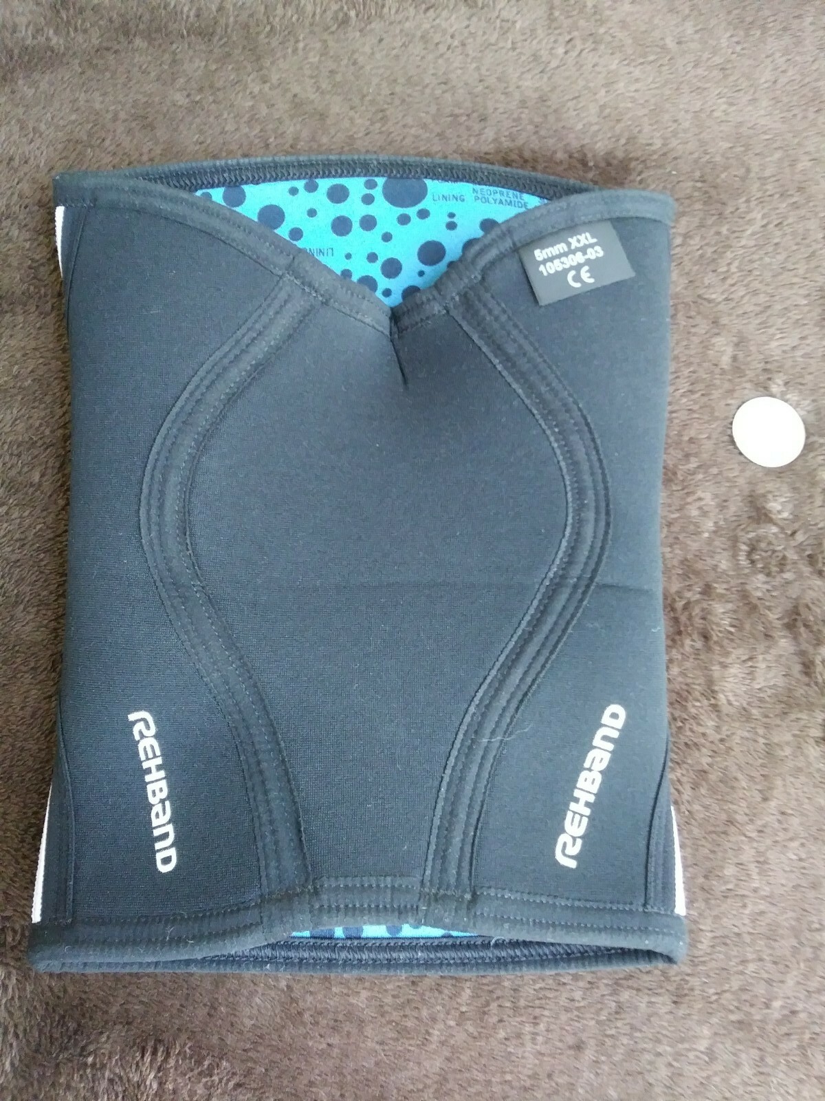 XXL Black Neoprene Knee Wrap good condition