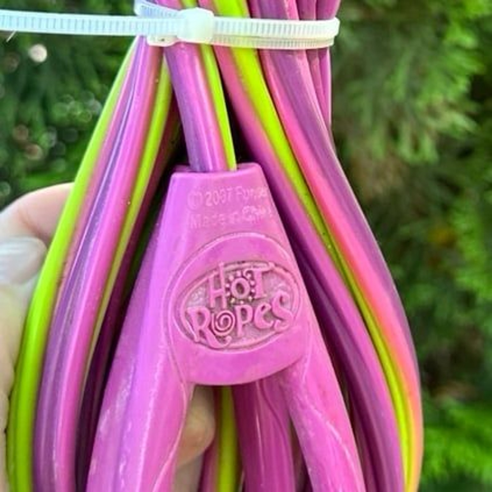 “Hot Ropes” Jump Rope Vintage Y2K Pink