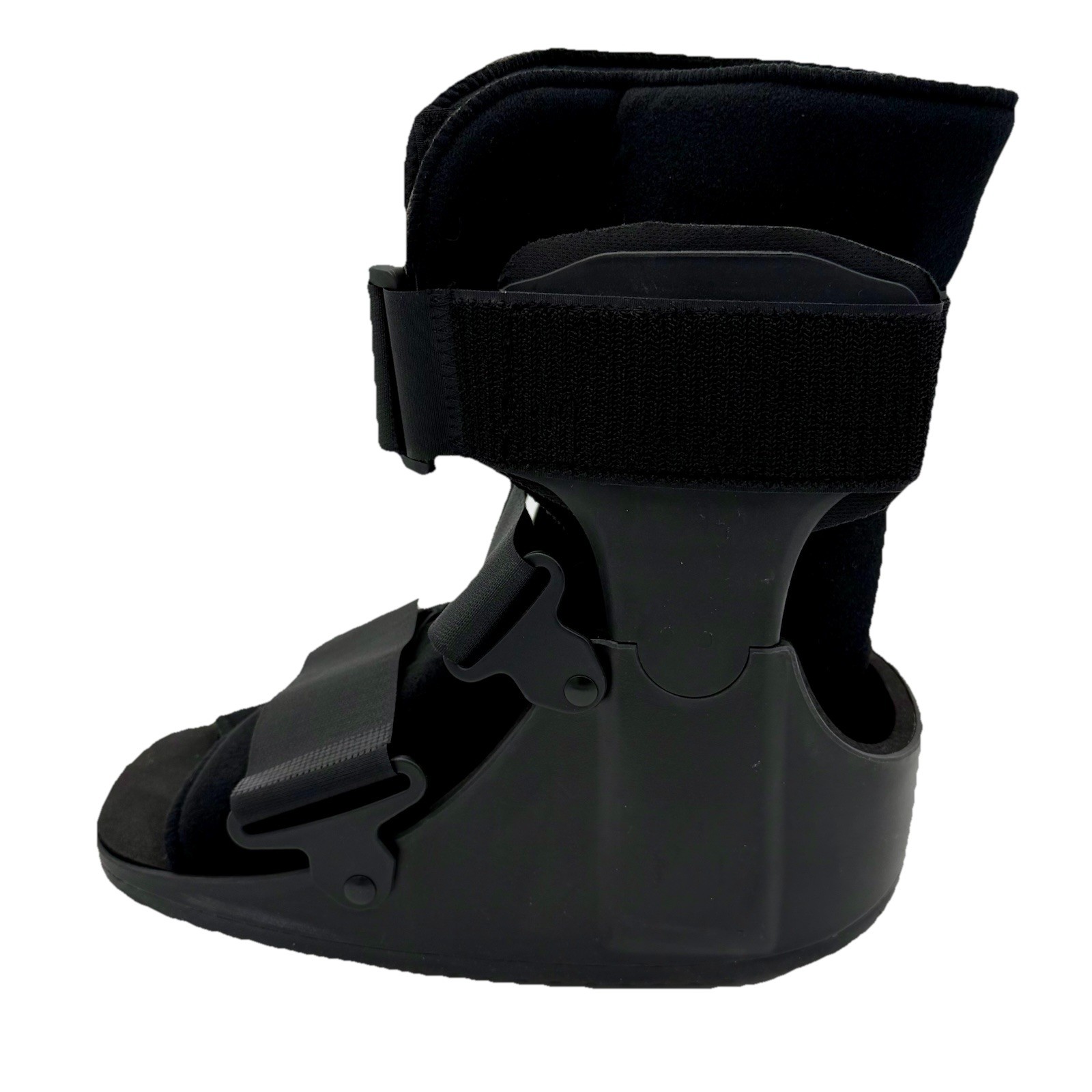United Ortho Short Air Cam Walker Fracture Boot SMALL Black