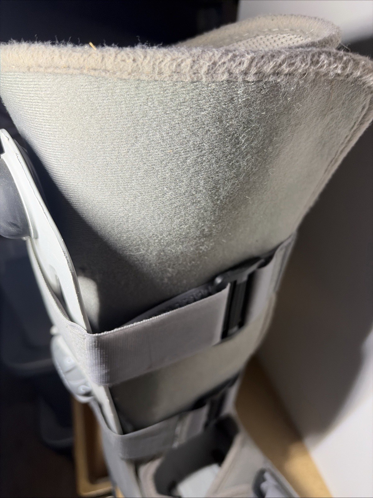 Aircast Ankle Support Air Select Walking Boot Size L (DJO, LLC)