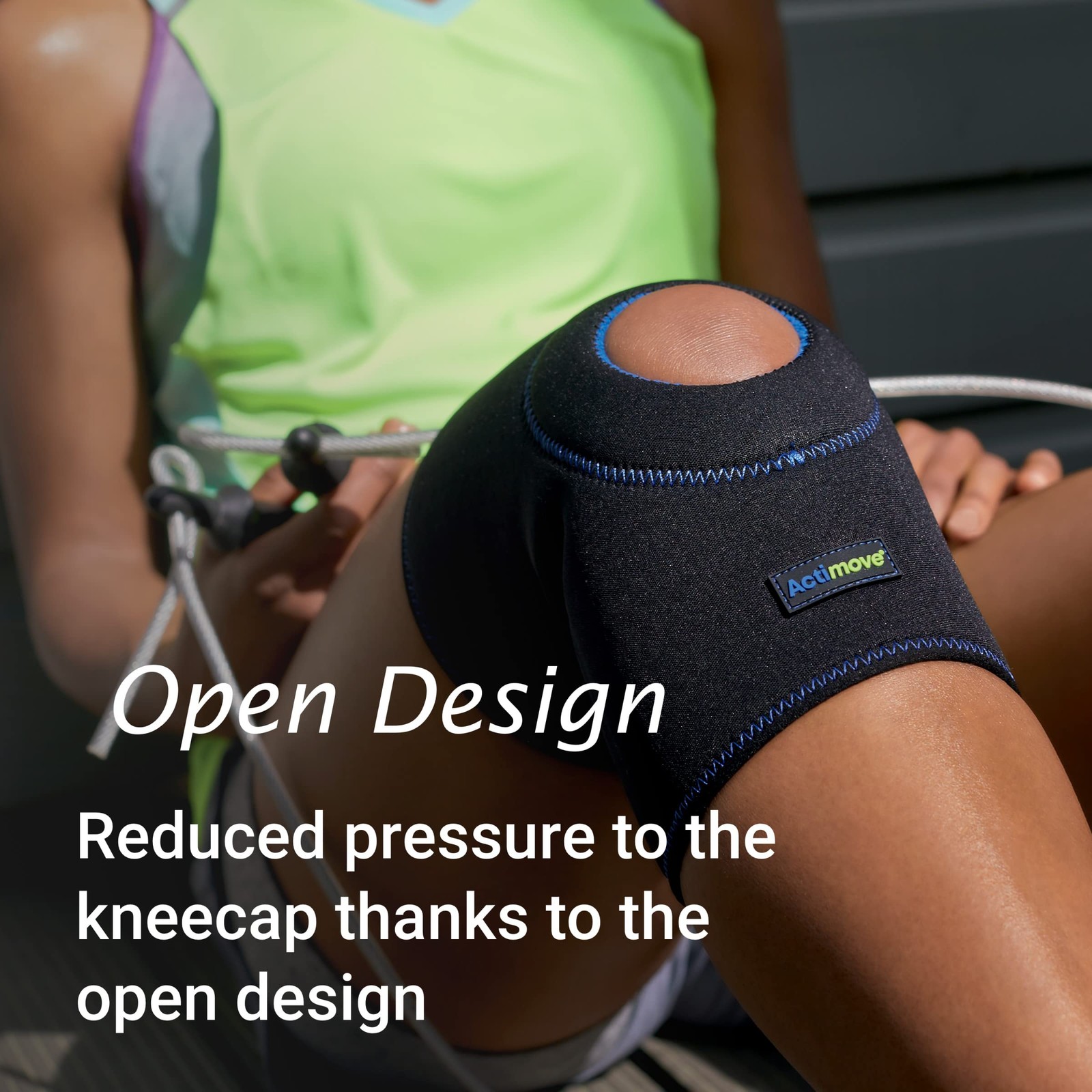 Actimove Sports Edition Knee Support Open Patella COOLMAX AIR Technology Sleeve