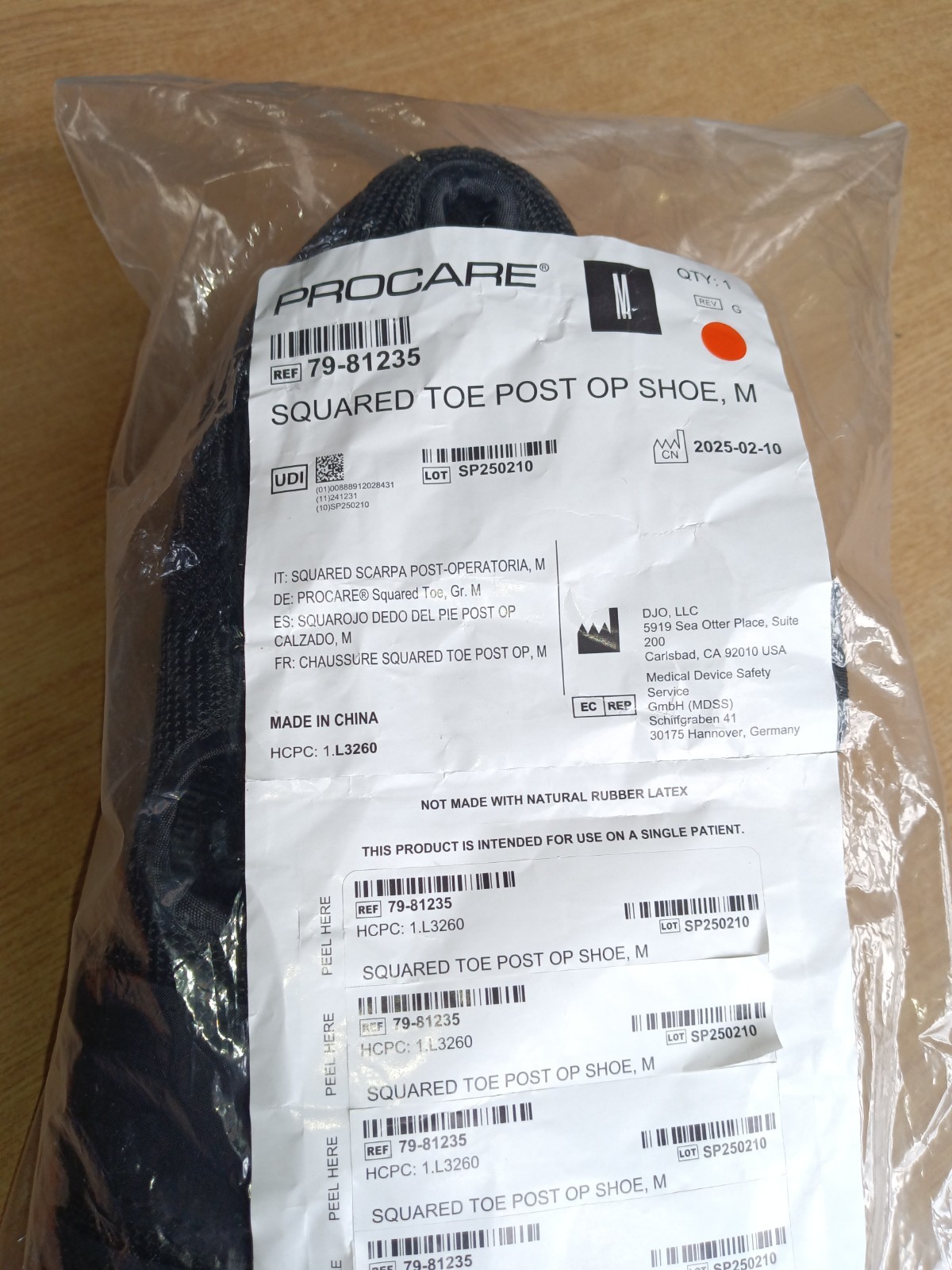 New PROCARE Squared Toe Post Op Shoe, Medium Black 79-81235 djo square toed