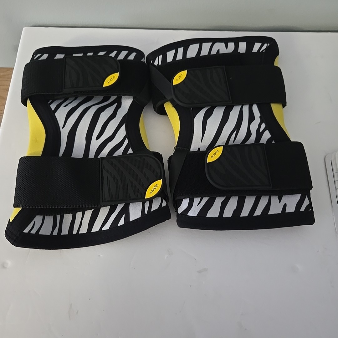 Aofit Ultra Support Adjustable KNEE Braces