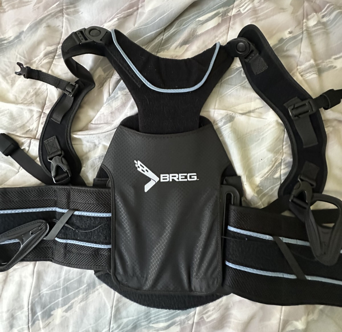 BRAND NEW! BREG EPIC LP BACK BRACE WITH ADJUSTABLE STRAPS AND SECURE ENCLOSURES