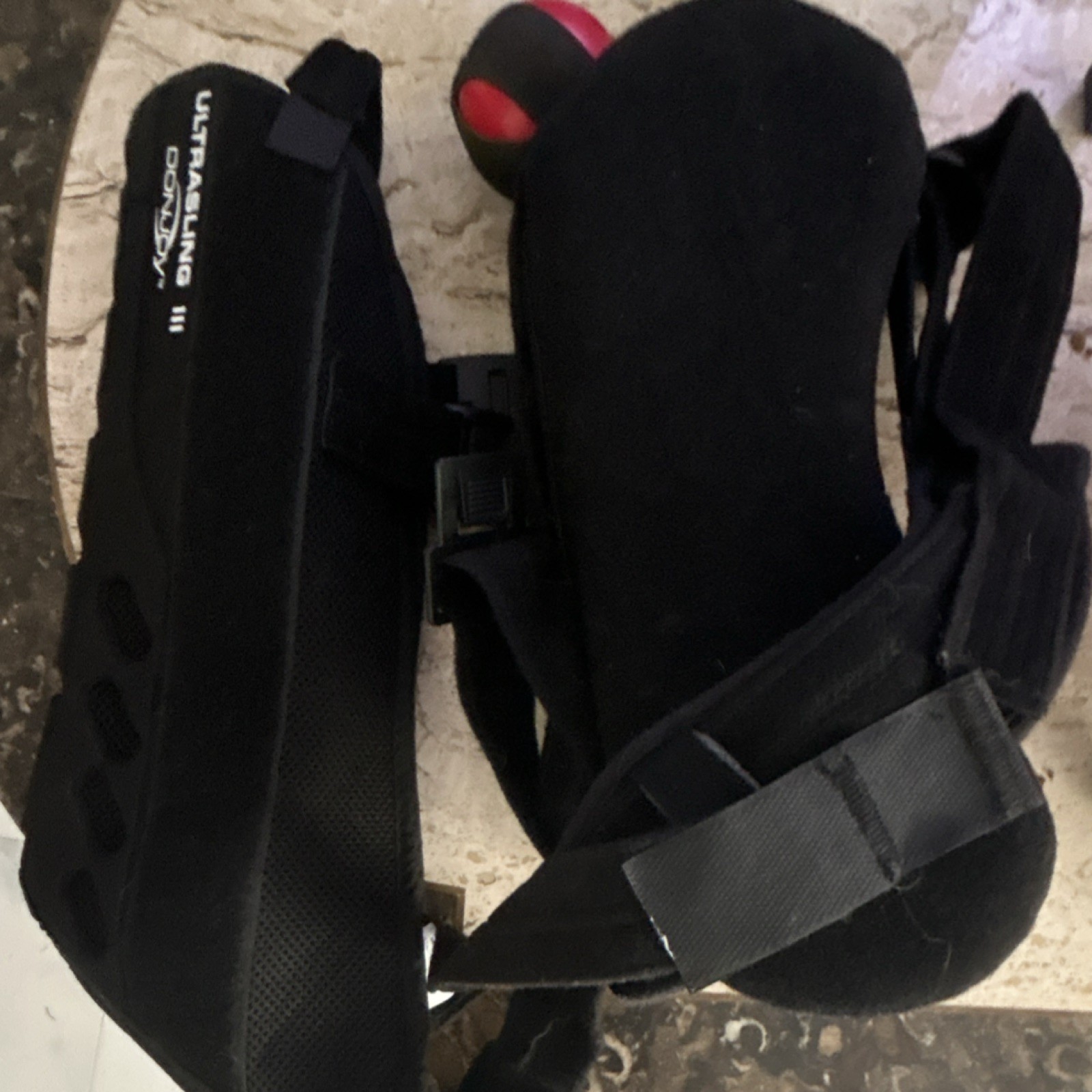 Shoulder/Arm Sling DonJoy UltraSling III Adjustable Black Orthopedic Support