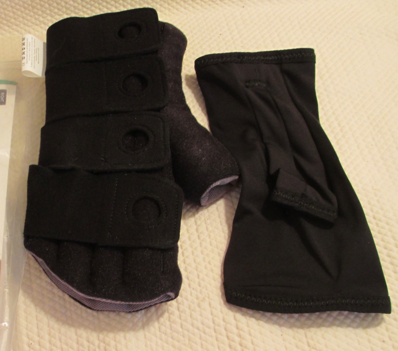 L&R Tribute Wrap Black Glove w/Liner Right Small – NEW!
