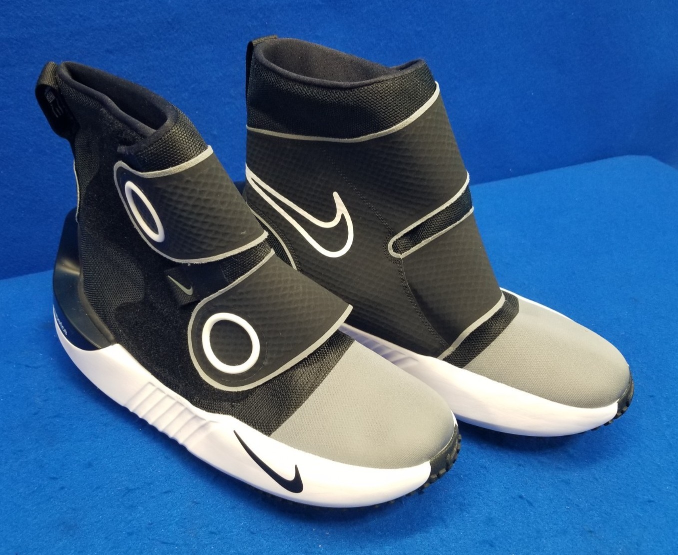 Nike x Hyperice Hyperboot Recovery Compression Boots SIZE L 10.5M-12M
