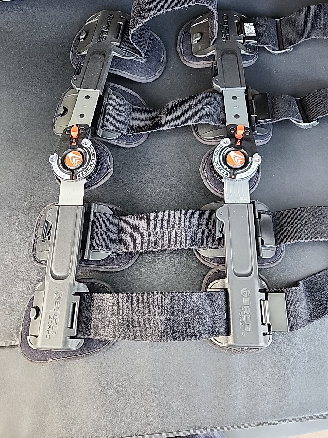 Breg T-Scope Knee Brace Post-Op Premier, Hinged, Adjustable Right/Left Lot 3546