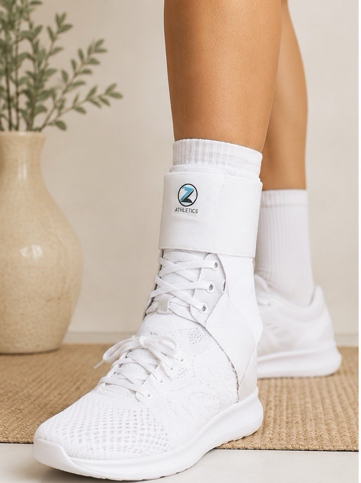 Z Athletics Zenith Ankle Brace Size M Adjustable Compression Support White New