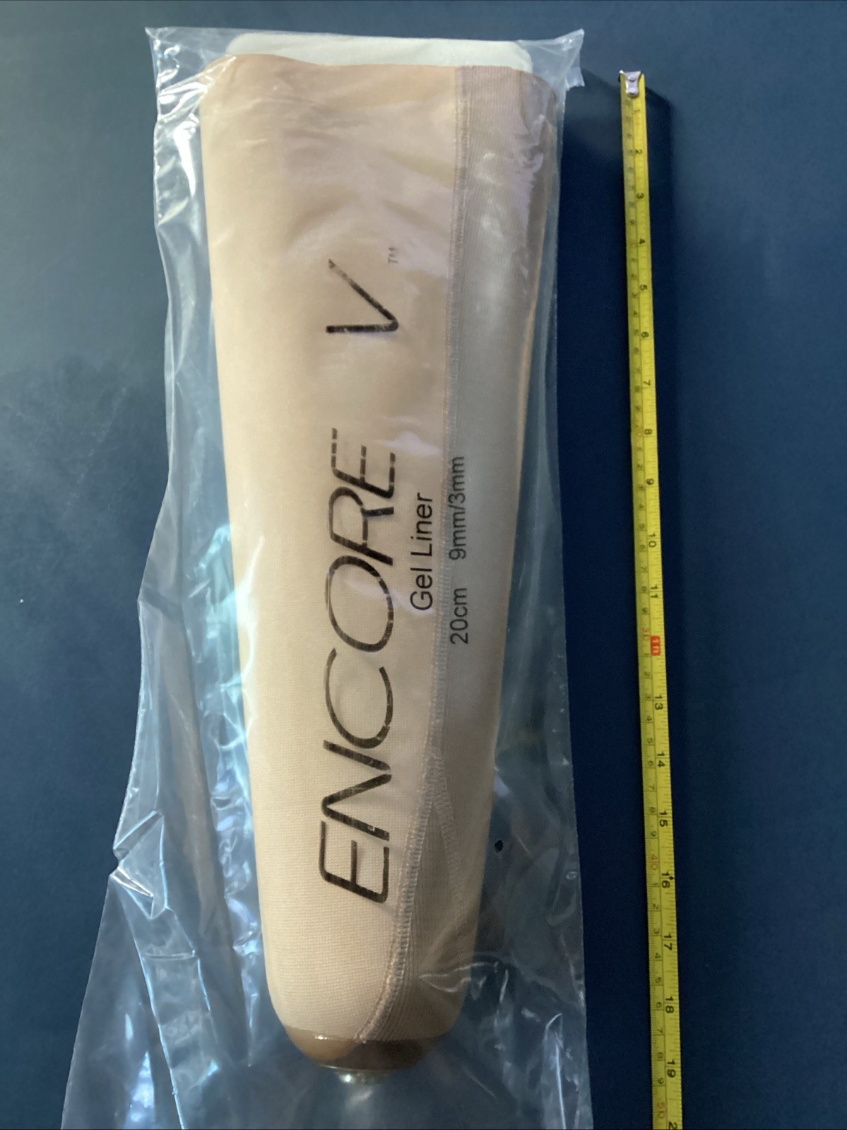 New Encore by Thermo-Ply Prosthetic Locking Liner size 20 cm 9mm/3mm beige