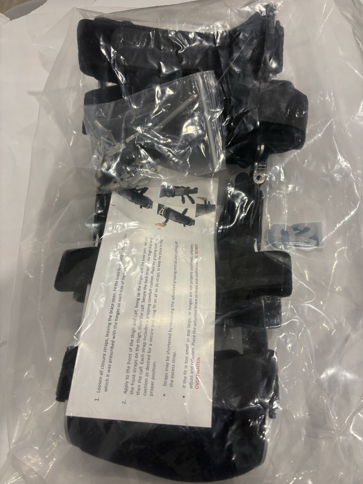 OA Dual Upright ROM Hinge Knee Brace RIGHT SIDE Medium ISO-KN221R