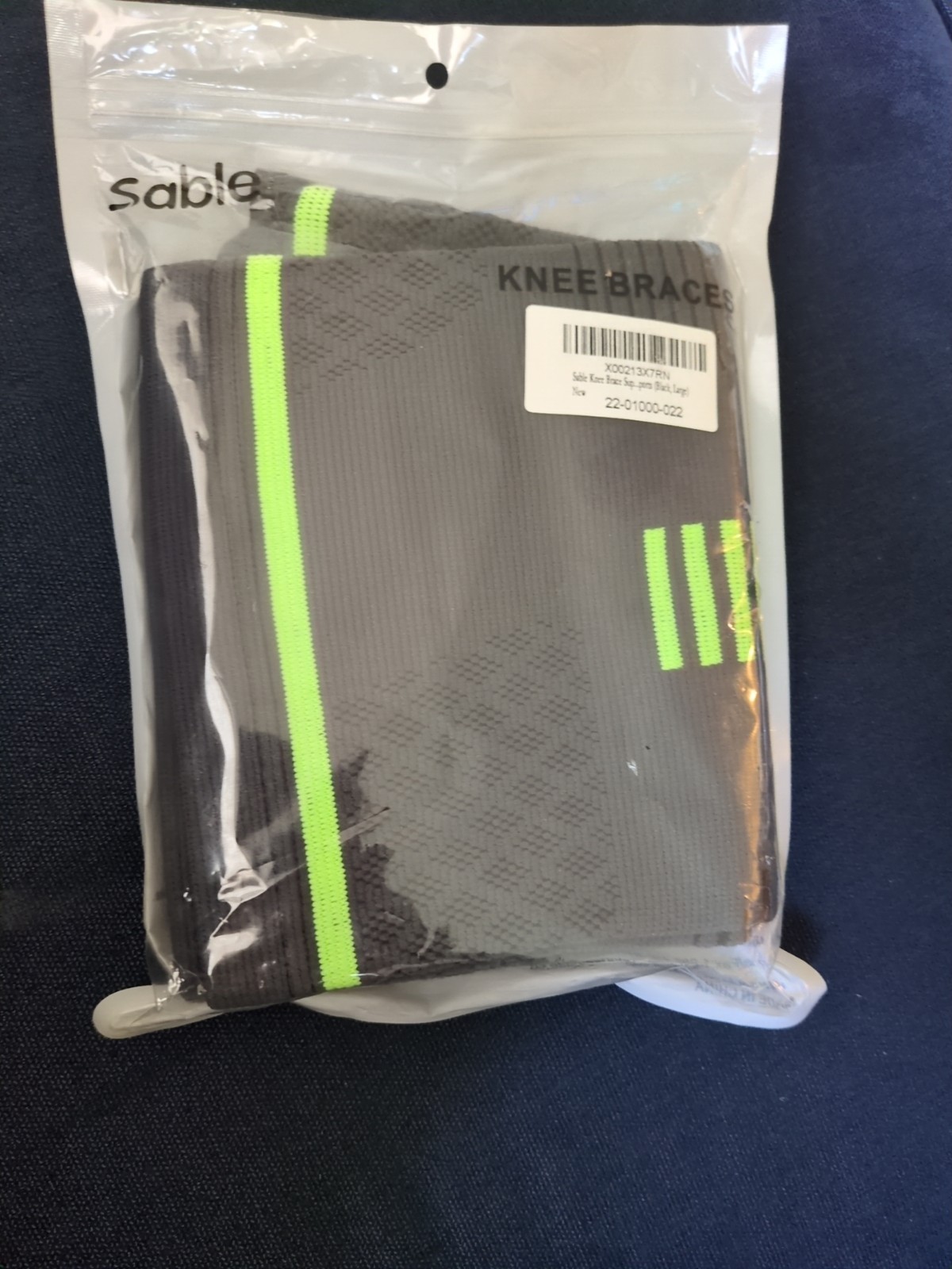 Sable Upgraded Knee Brace 2 Pack Compression Sleeves Support Large Only