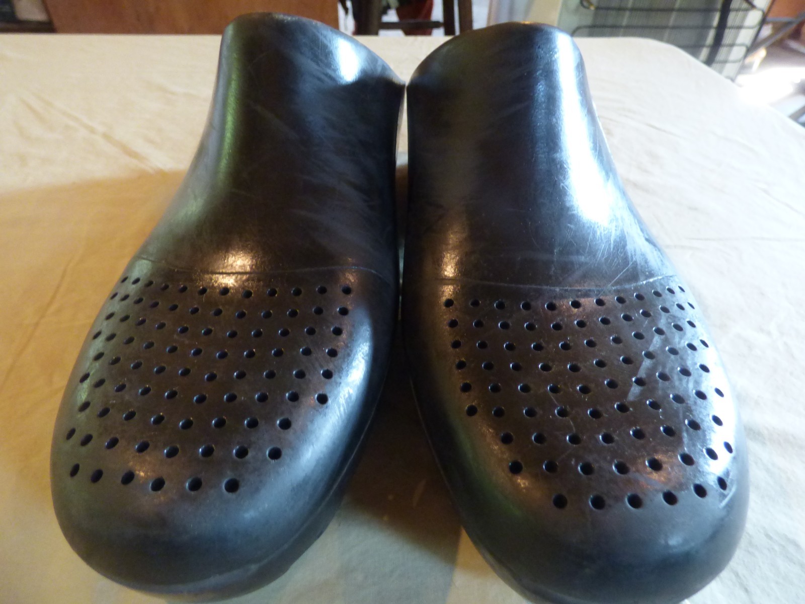 medimex plogs black, size 45/46