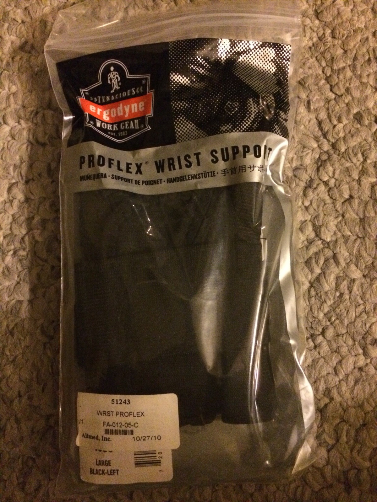 BNIP ERGODYNE Proflex Wrist Support Limits Downward # 4000 Large Left Black
