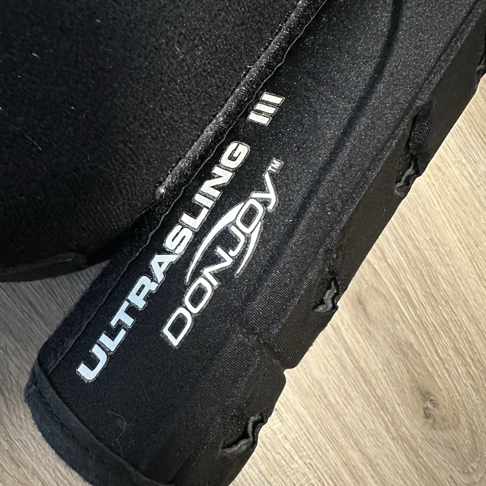 DonJoy UltraSling III Black Medium Left or Right W/ Pillow Orthopedic Immobilize