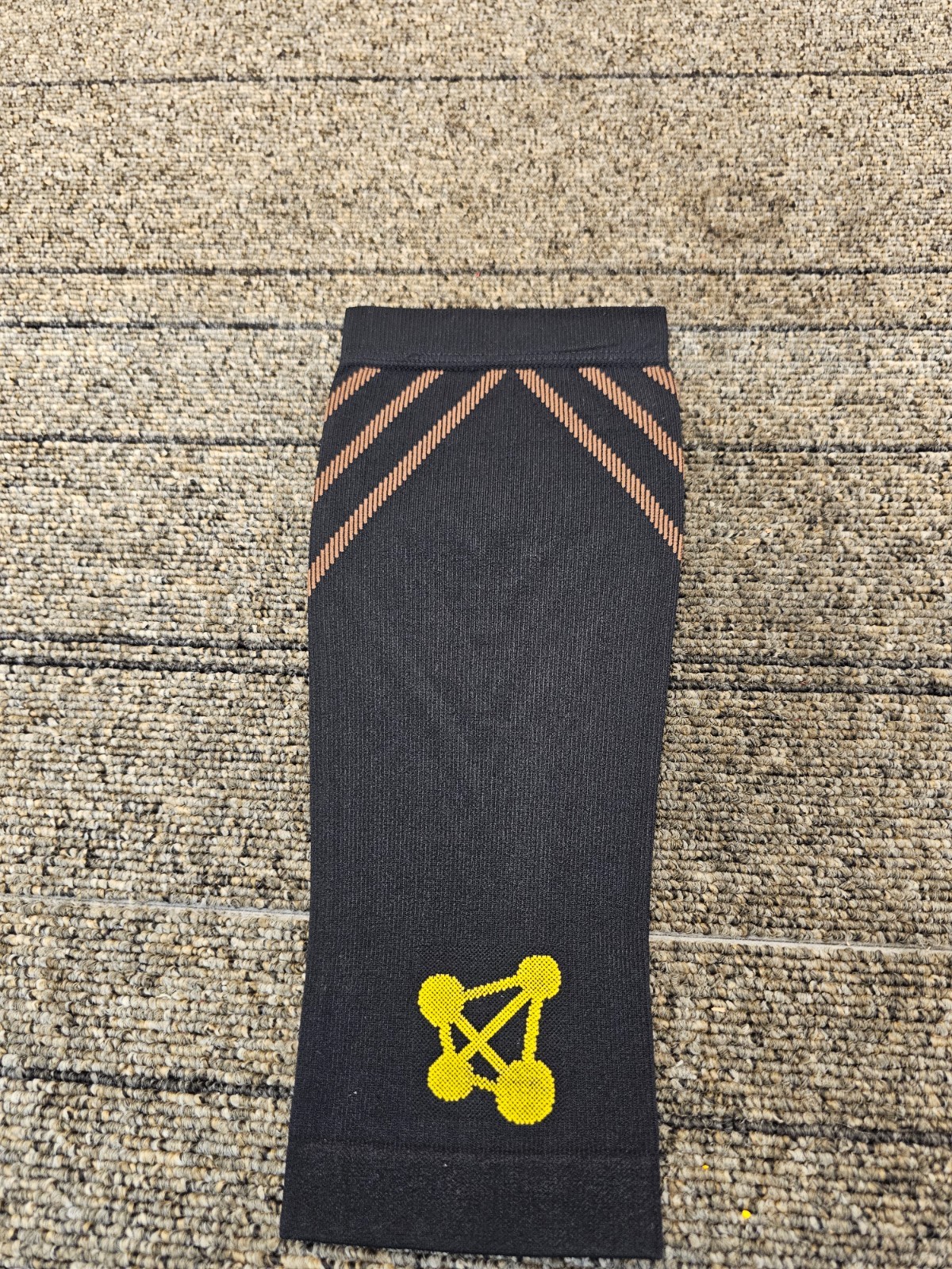 (1 PAIR) Copperjoint Copper Calf Compression Sleeves – Black LARGE
