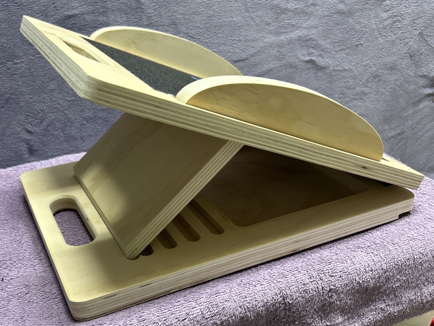 Slant Boards for Exercise, Stretching And Rehab – Compact, Board and Balance
