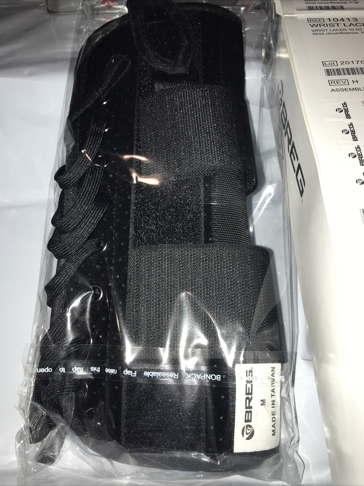 Breg Wrist Lacer X-Large,RT. WRIST BRACE.New In Box 10415 Great Price !