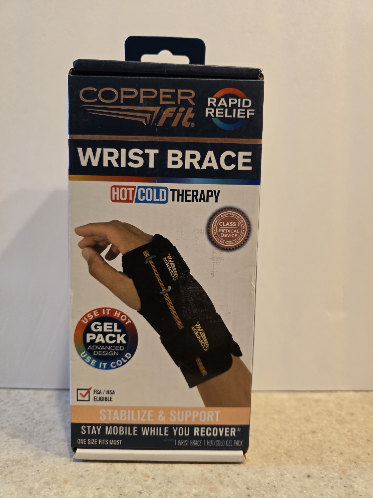 Copper Fit Rapid Relief Wrist Brace Left/Right Hand Unisex Hot/Cold Gel Therapy