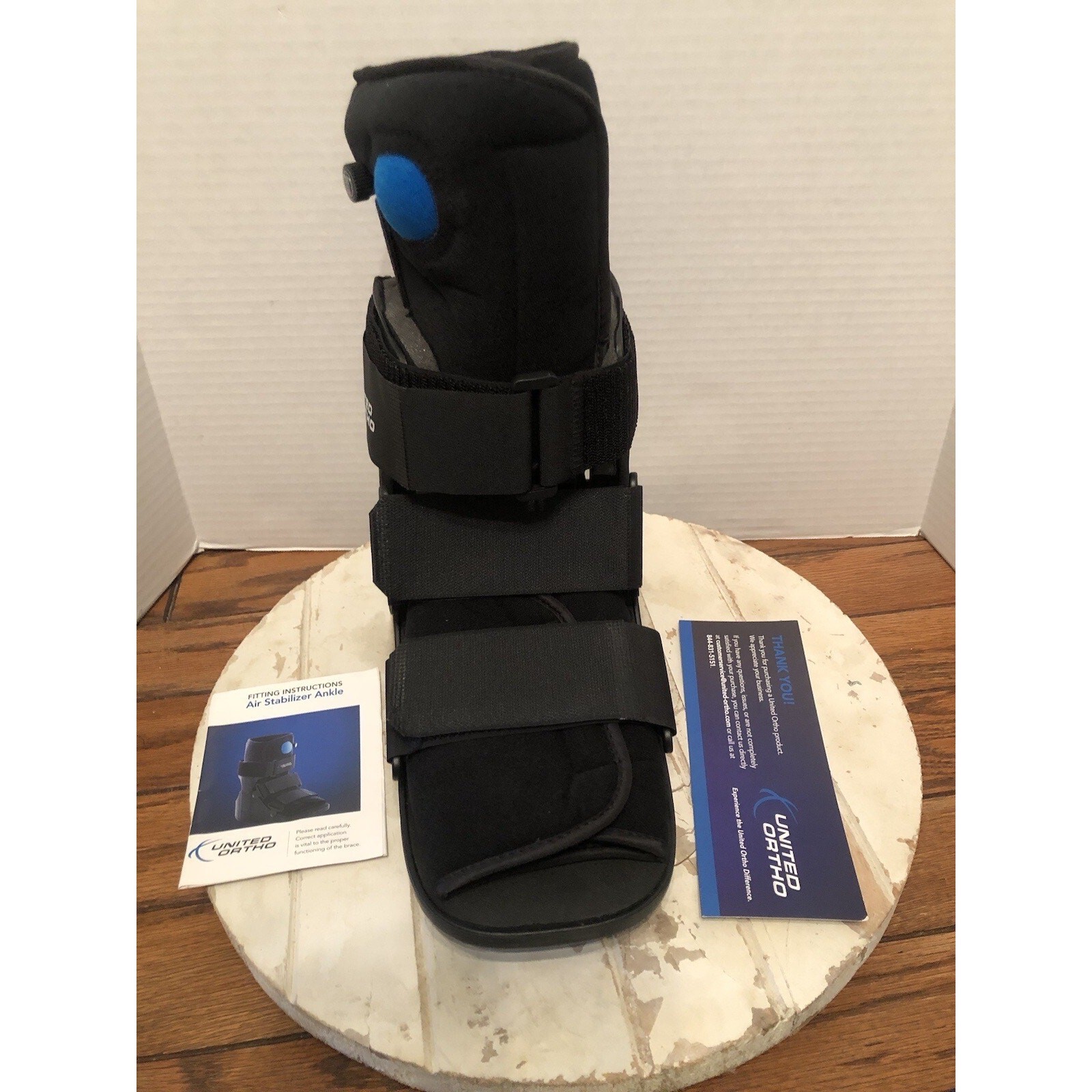 UNITED ORTHO Short Air Cam Walker Fracture Boot Black Medium MD *READ