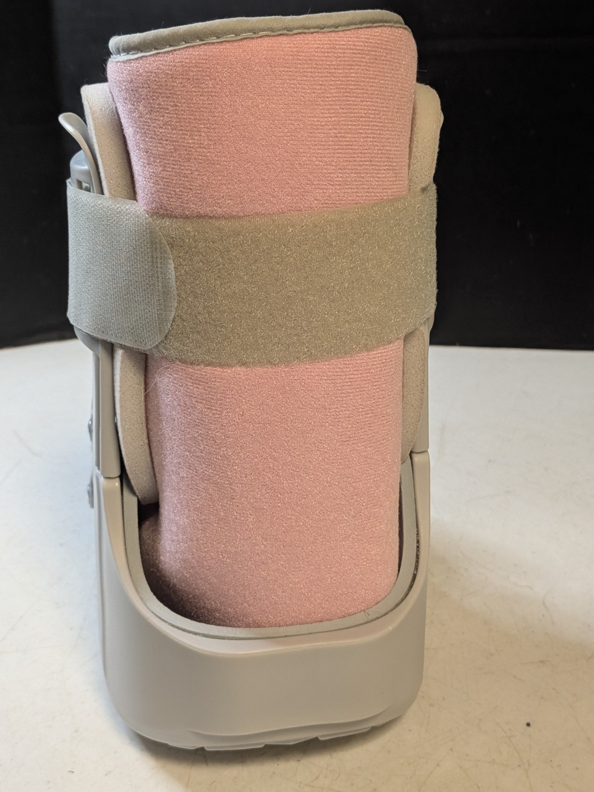 Jewlri Walking Boot for Broken Foot, Air Cam Walker Boot for Foot Injury Adju..