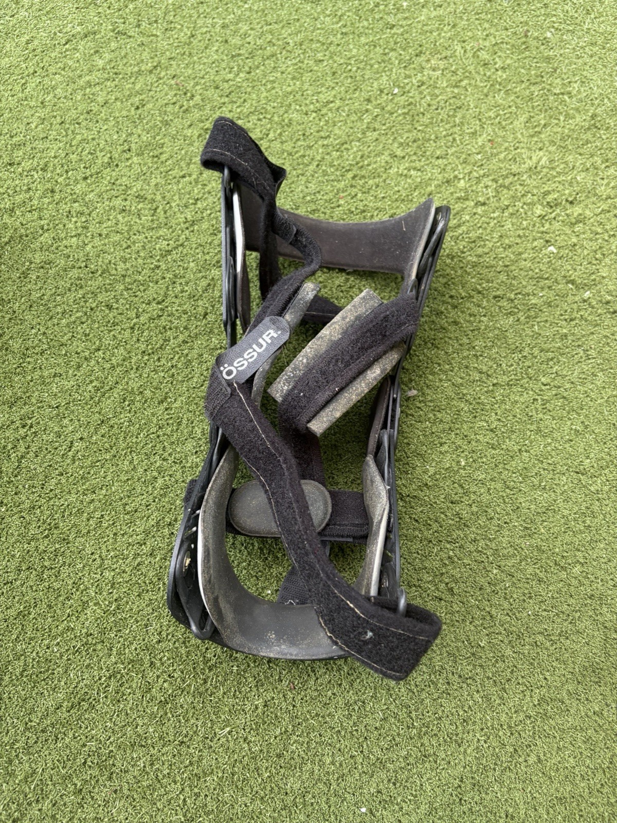 Ossur Rebound Dual Knee Brace Right Large for ACL, McL, PCL Support Aluminum