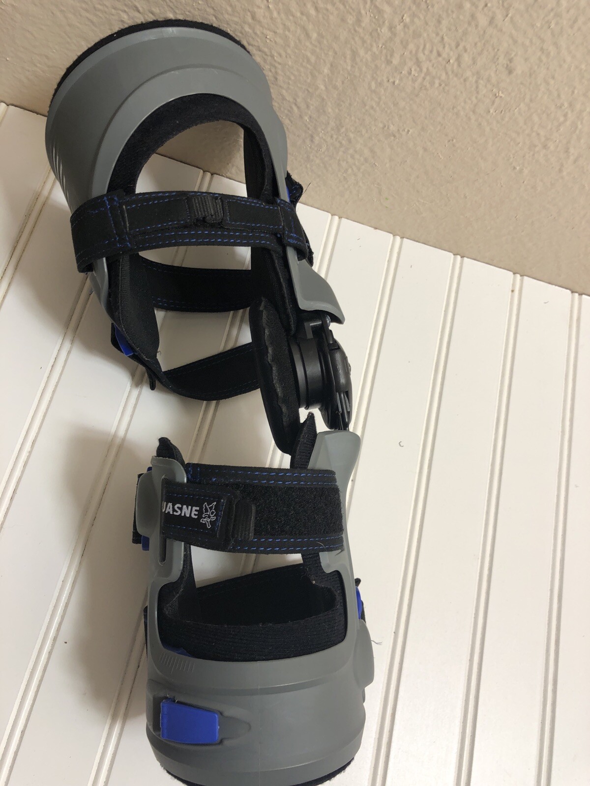 Townsend Knee Brace Single Hinge Thuasne Small Medium Left