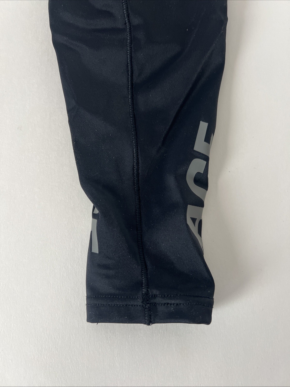 ACE Compression Elbow Sleeve with Pad Abrasion Protection L/XL
