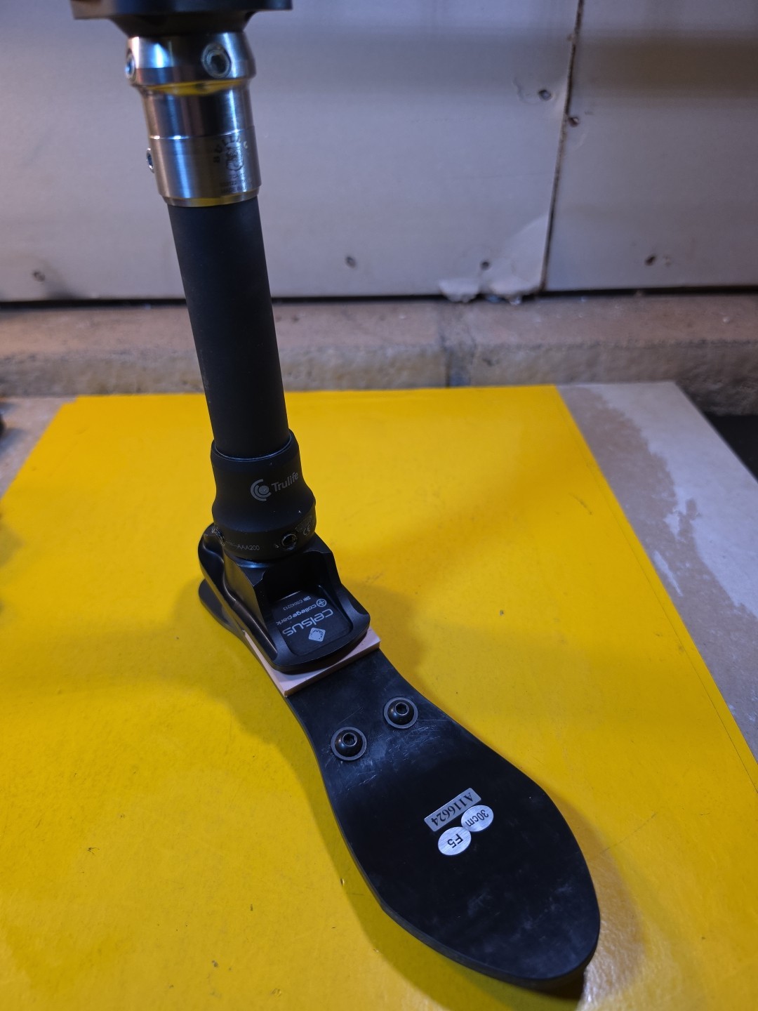 college park Collegepark celsus prosthetic foot Size 30