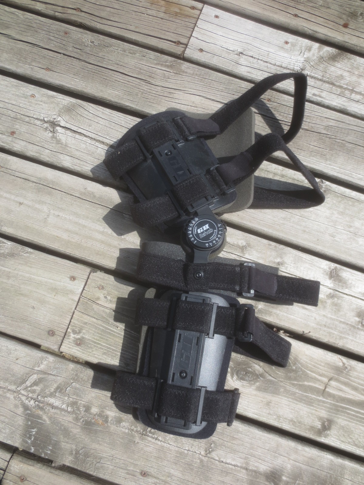 GII Rehab Short Left Knee Brace – Fully Adjustable.