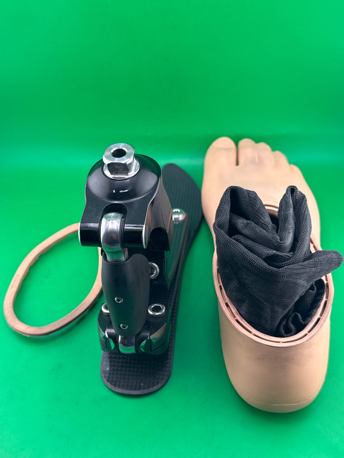 ossur pro-flex Proflex pivot prosthetic foot. Category 4. Size 27. Right Foot