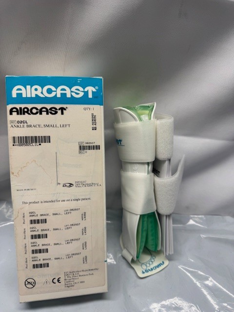 Aircast Air-stirrup Ankle Brace -SMALL LEFT *New-Box Damage