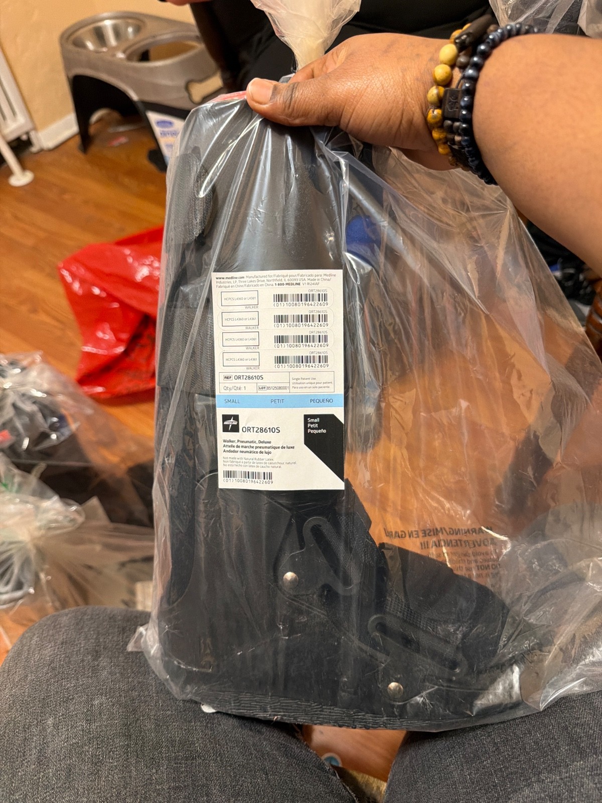 medical boots different sizes from s-XL all in packages