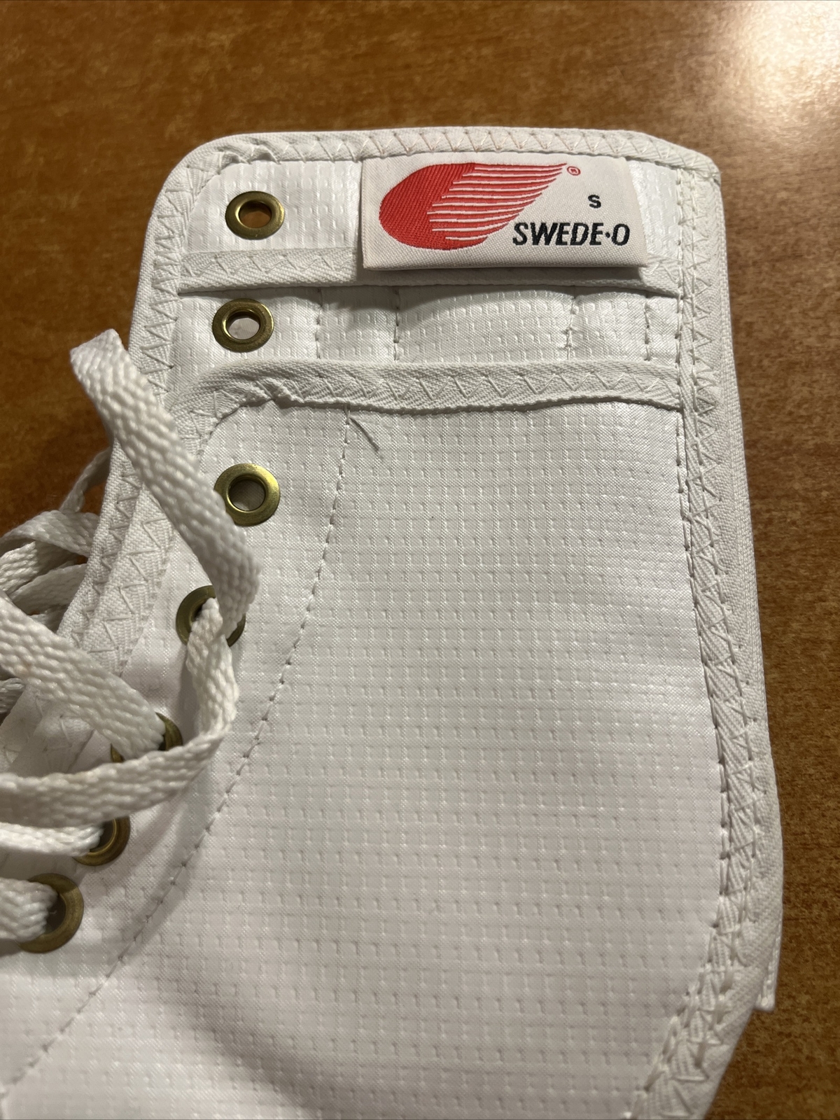 Swede’O Inc Ankle Lok Lace Up Ankle Brace Size Small Rigid Support Elastic Back