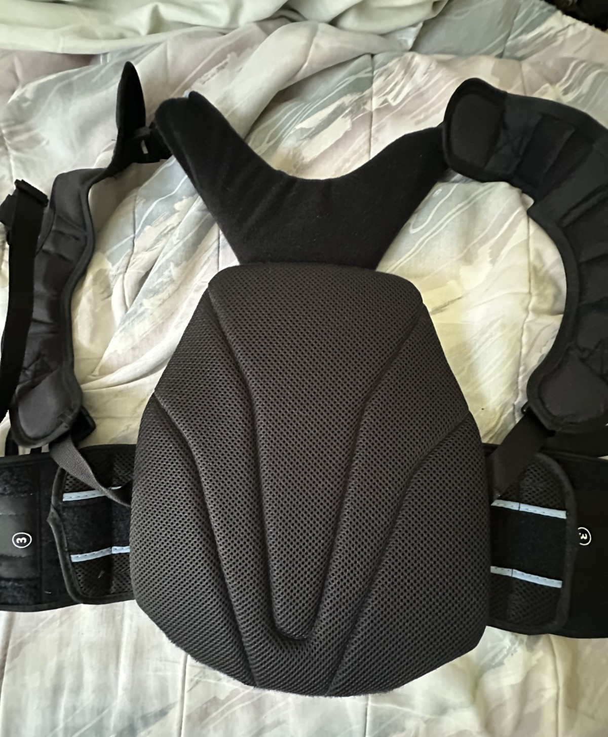 BRAND NEW! BREG EPIC LP BACK BRACE WITH ADJUSTABLE STRAPS AND SECURE ENCLOSURES