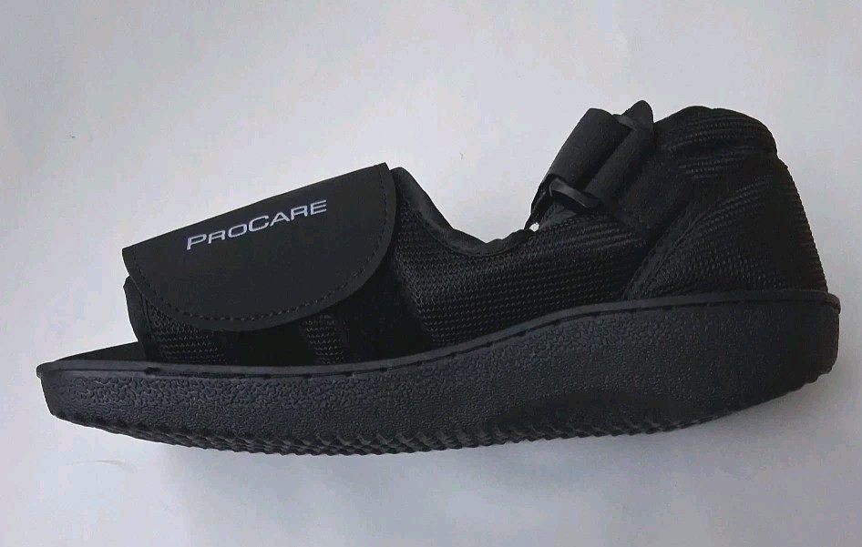 ProCare Squared Toe Post-Op Shoe Size: Small