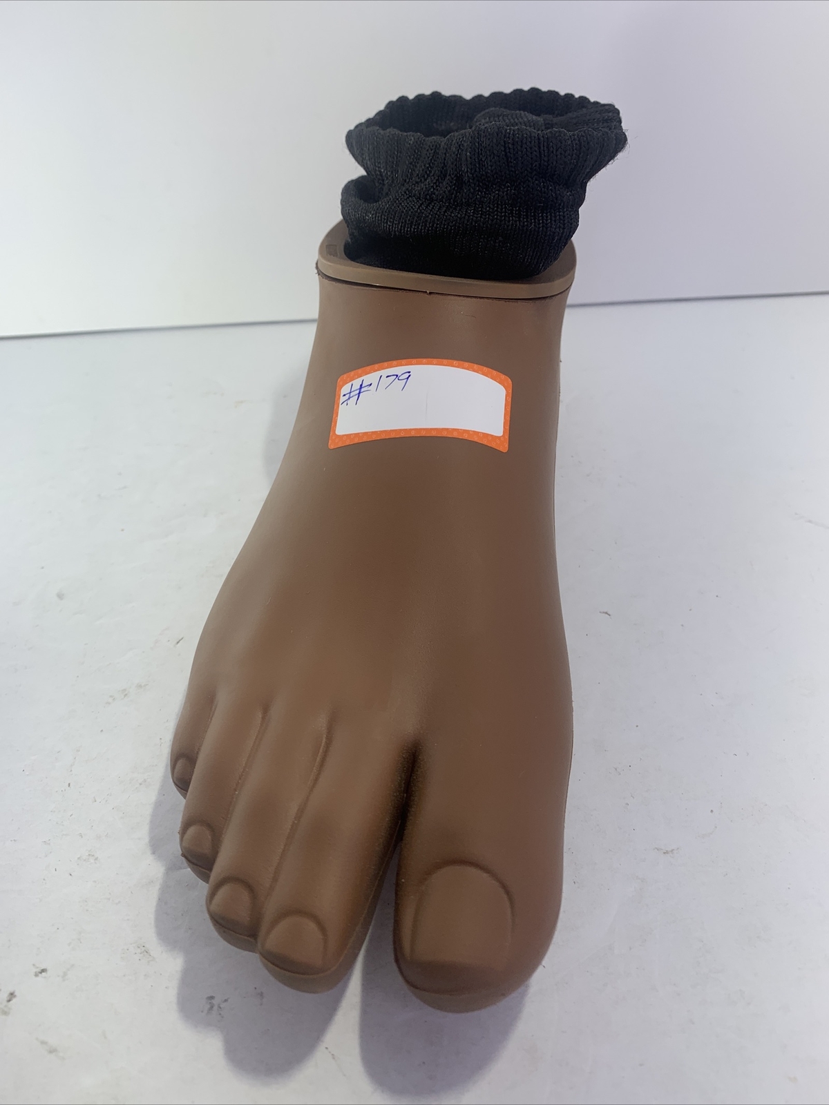 right ossur pro-flex proflex LP prosthetic foot. size 24. category 3.