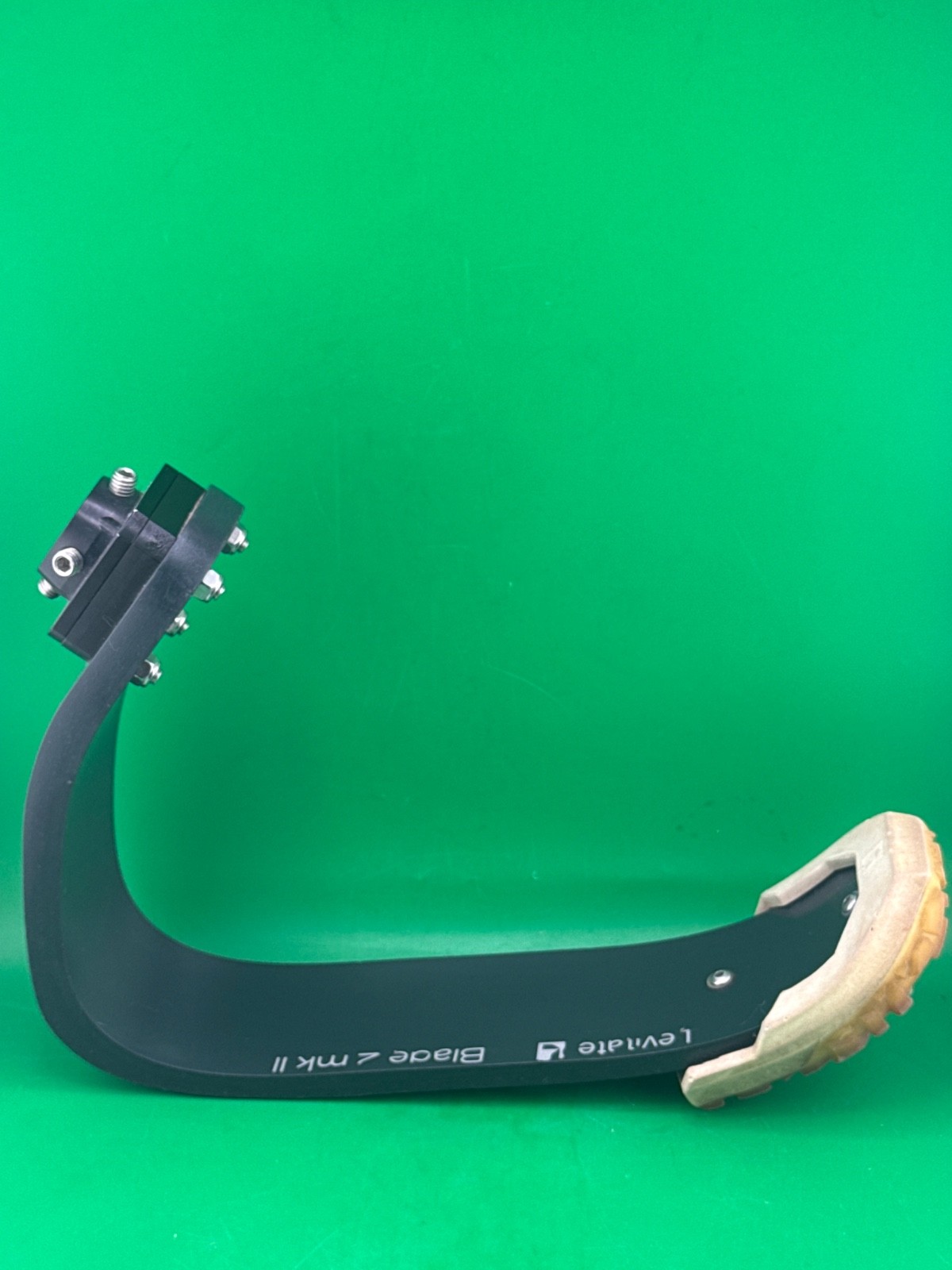 Levitate 2 prosthetic running blade foot. Category 4. Great condition
