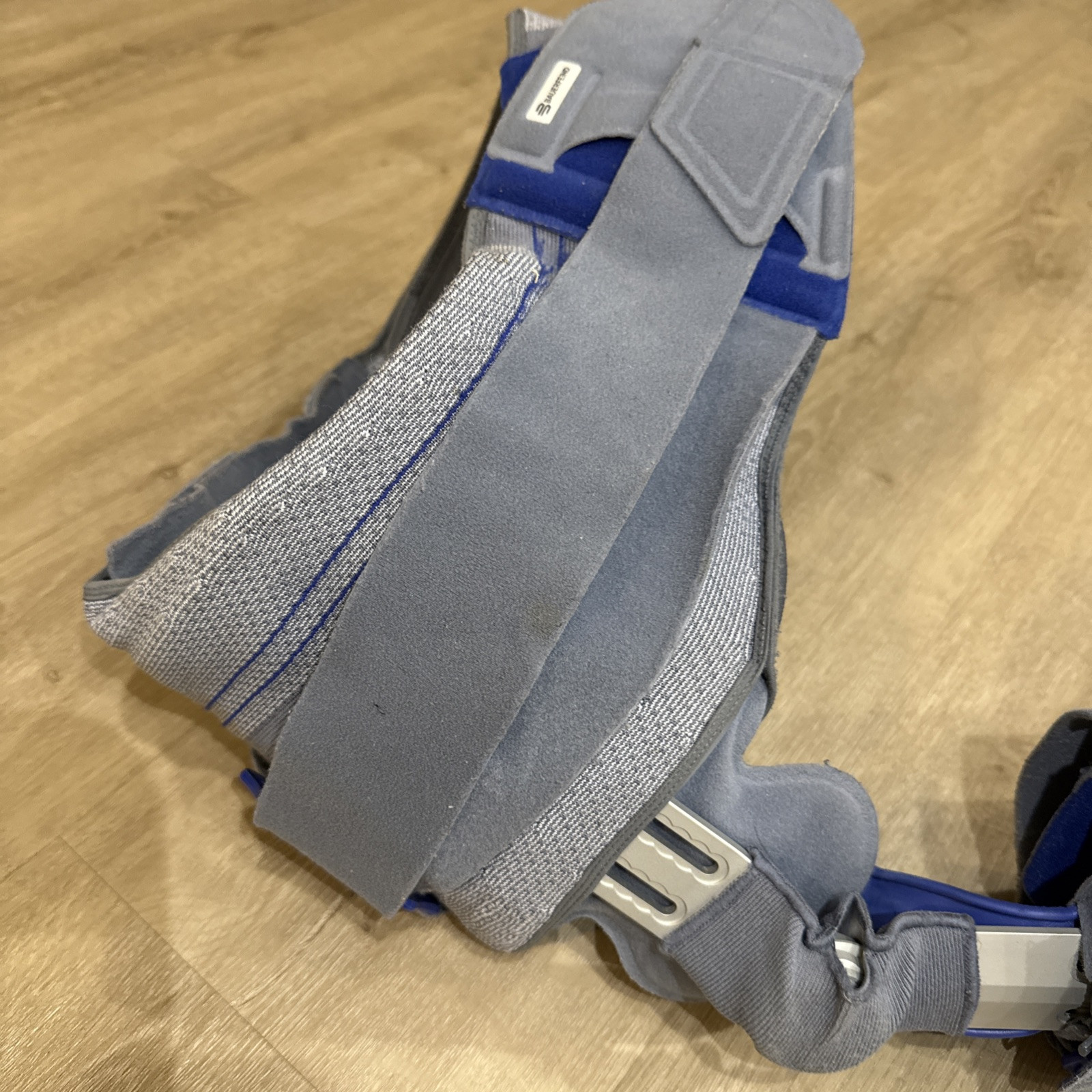 Bauerfeind SofTec Coxa Hip Brace Size 2
