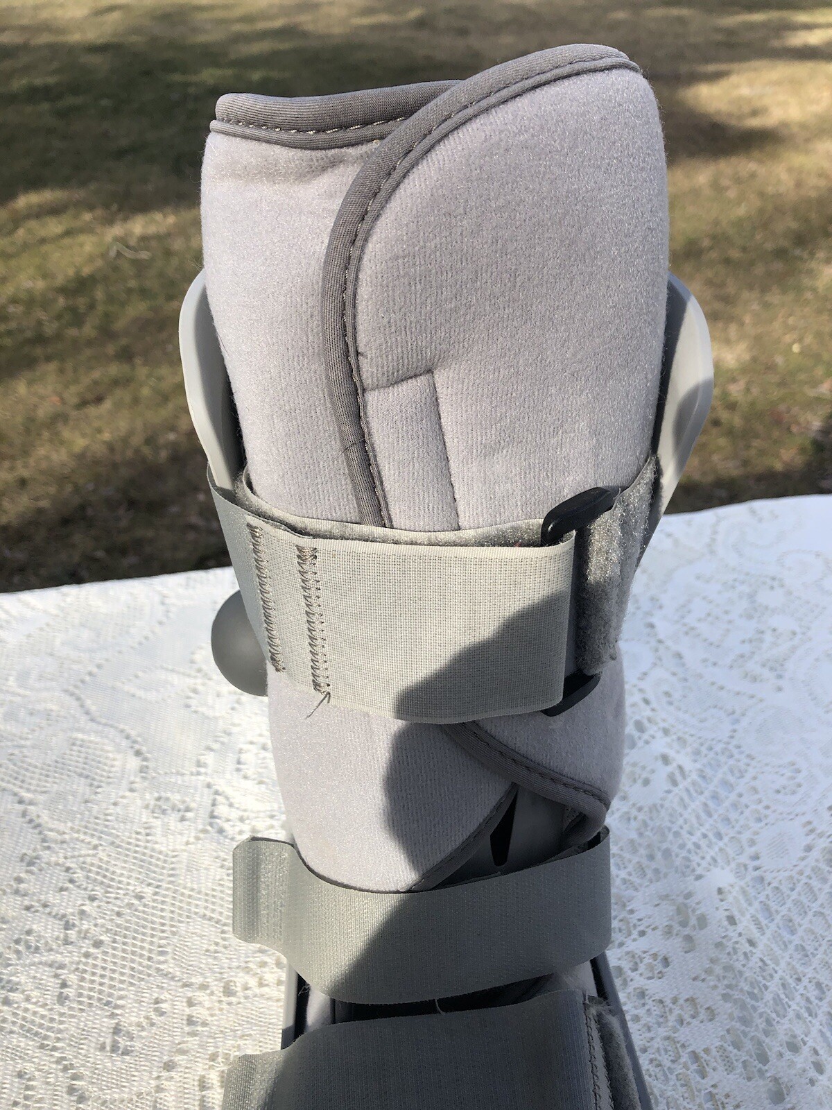 +Nice Breg Ortho Genesis Walker Boot Mid-Calf Air Trauma Post-Op Medium BL525005