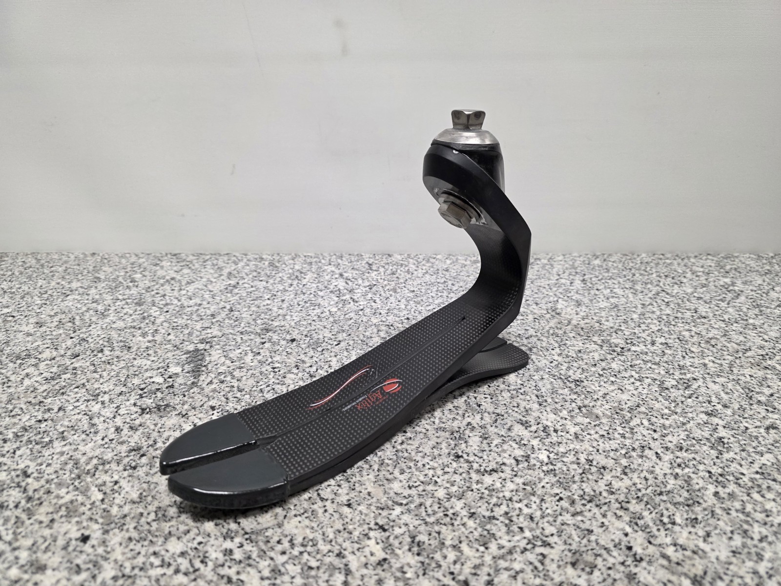 Freedom Innovations Agilix Carbon Fiber Prosthetic Foot Size 31 Category 8