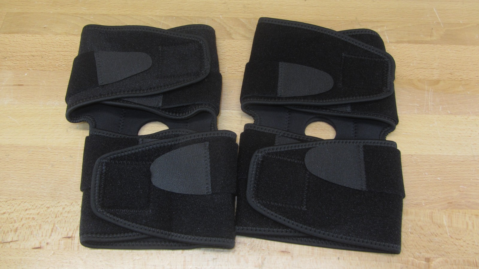 MUELLER Sports Medicine Knee Stabilizer Pack of 2 Men & Women NEW