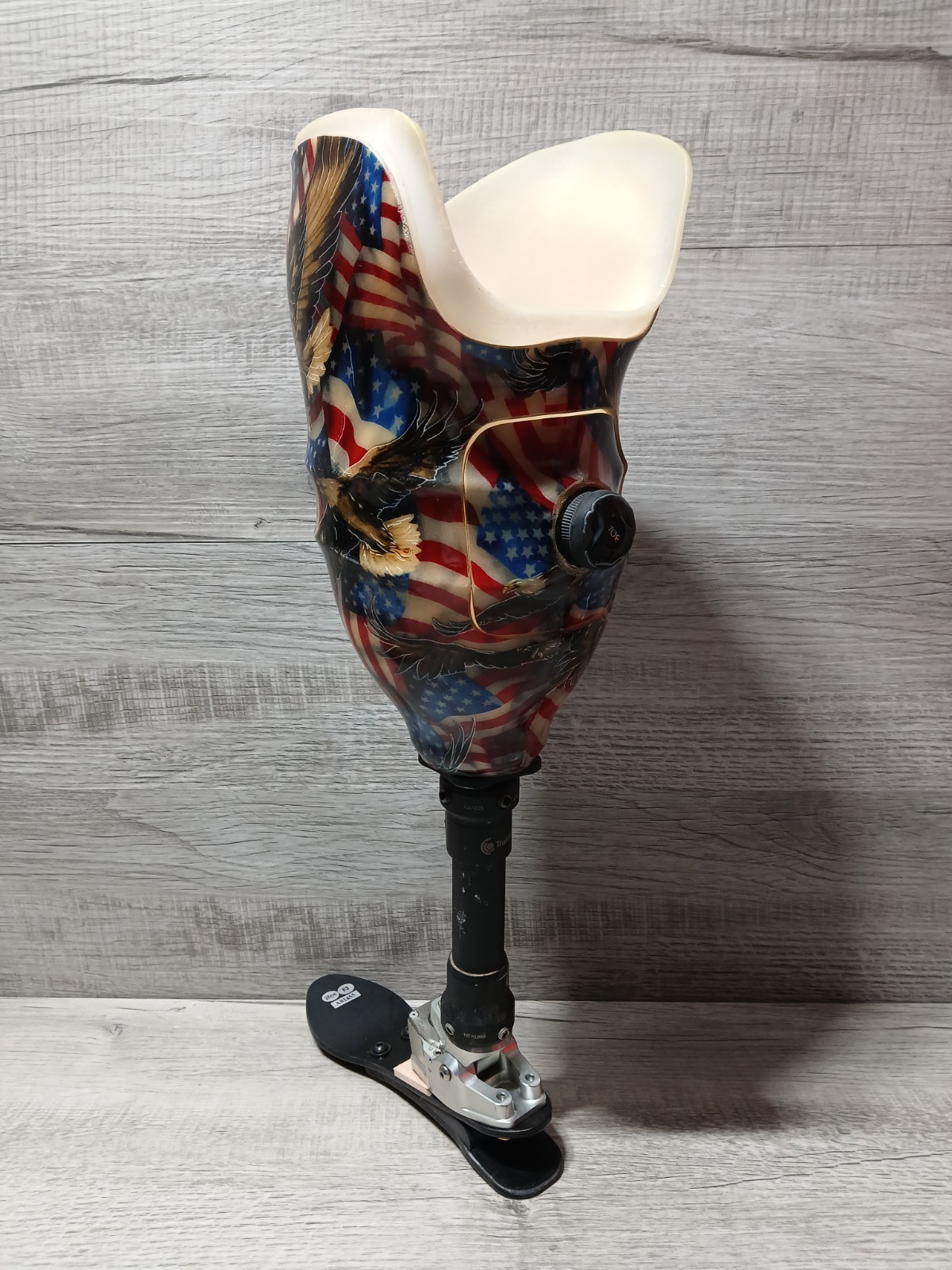 K2 Odyssey Hydraulic Ankle Prosthetic American Flag Below-Knee W Boa Tightening