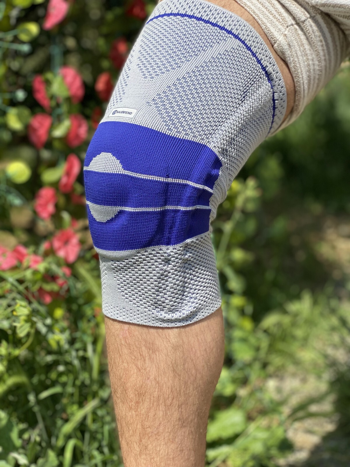 Bauerfeind GenuTrain Size 3 Knee Joint Brace Patella Support ACL Meniscus Hinge