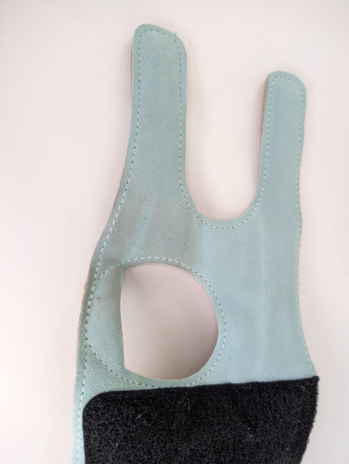Tiger Paw Authentic Gymnastics Wrist Supports Green size Medium Pre-owned