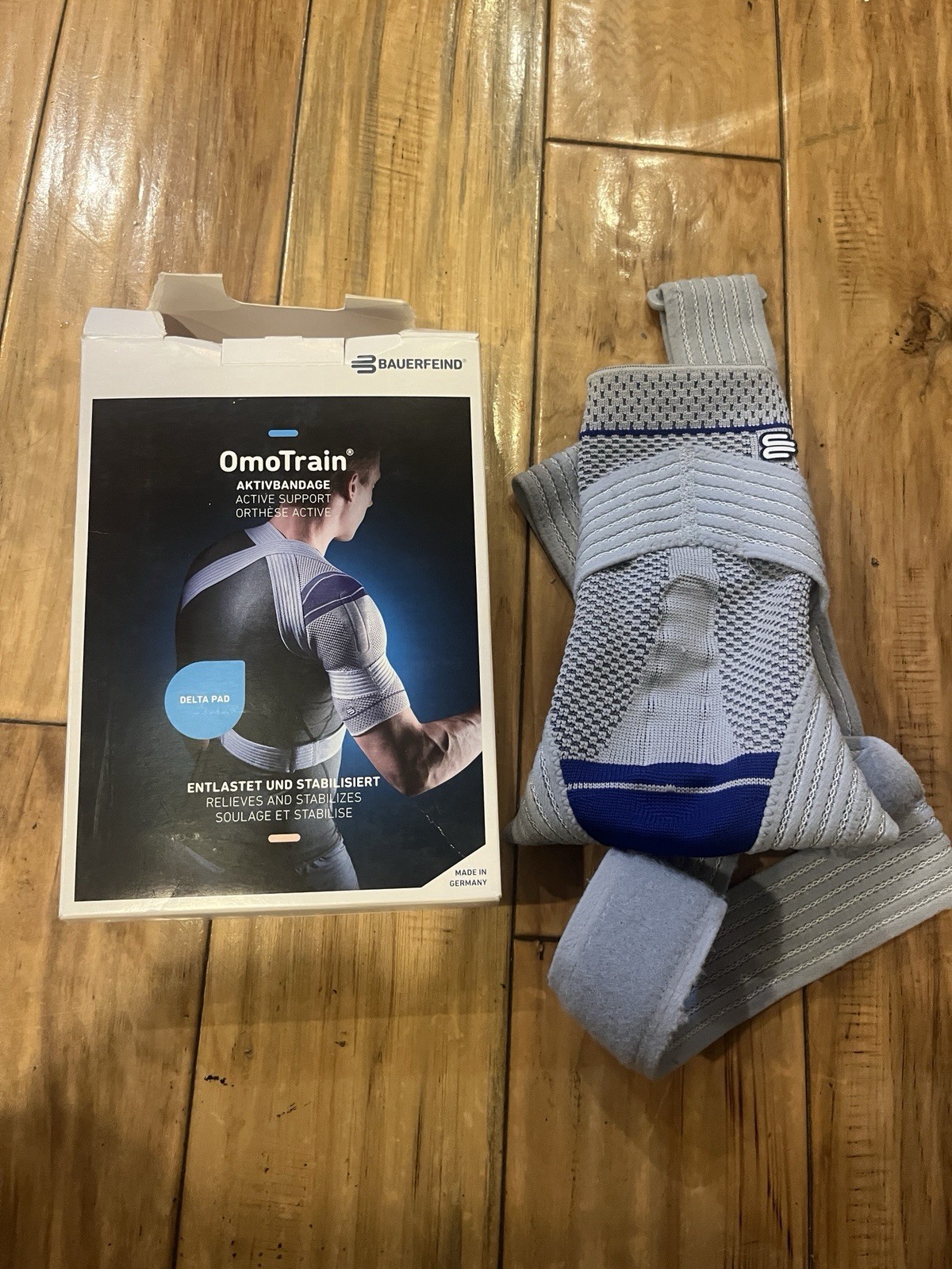 Bauerfeind OmoTrain Shoulder Brace Size 0| Titan