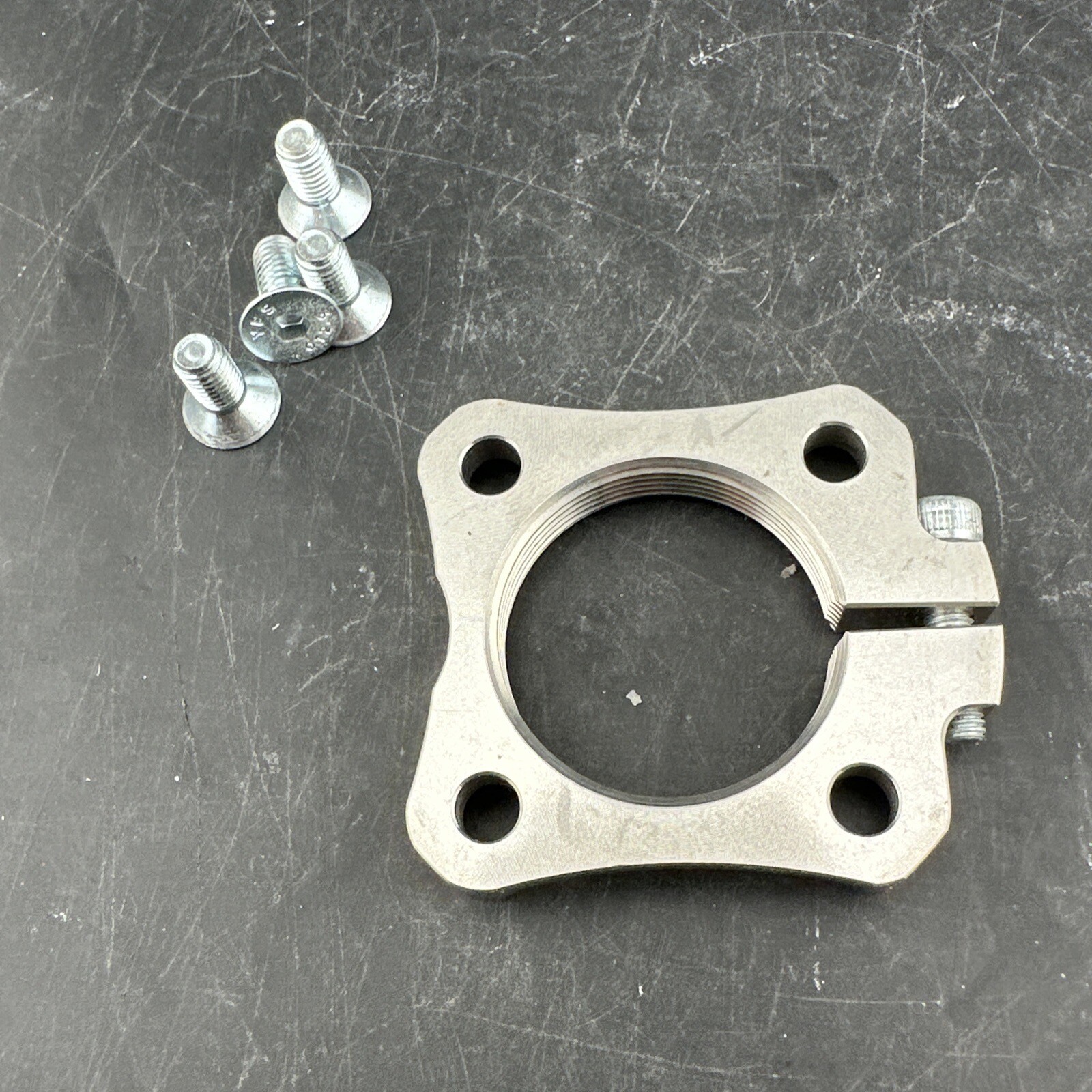 Bulldog, Prosthetic, Part, Component, Adapter P17NSS. ￼perfect Condition