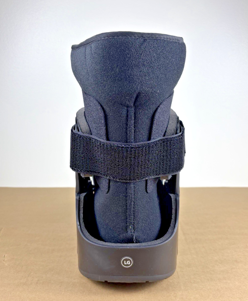 United Ortho Short Air Cam Walker Fracture Boot Size Large Black